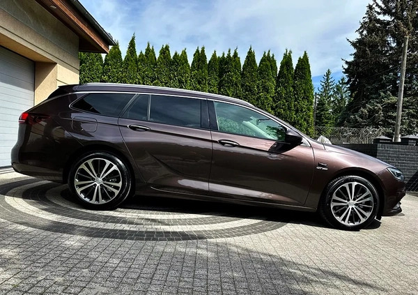 Opel Insignia cena 57999 przebieg: 221226, rok produkcji 2017 z Swarzędz małe 781